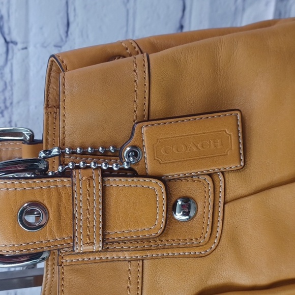 Coach F15045 Pleated Soho Y2K Shoulder Bag - Picture 2 of 15